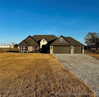 10860 E 450 Rd, Claremore, OK 74017