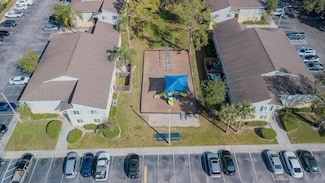 237 Thorn Tree Place, Brandon, FL 33510