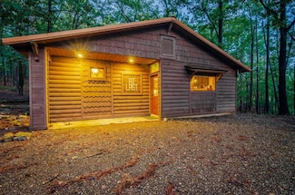 93 Johnboat Ln, Broken Bow, OK 74728