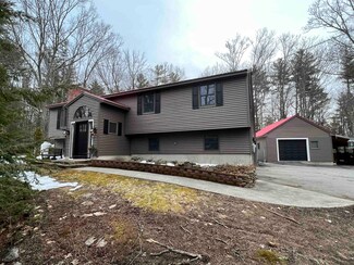 64 Worthley Rd, Weare, NH 03281
