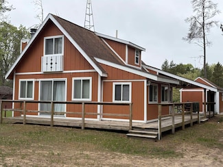 W5946 Beach Dr, New Lisbon, WI 53950