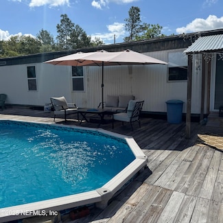 2000 Fern Ave, Interlachen, FL 32148
