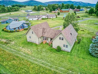 33 Cirrus Dr, Davis, WV 26260