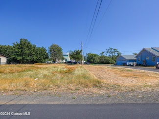 165 SE Anchor Ave, Warrenton, OR 97146