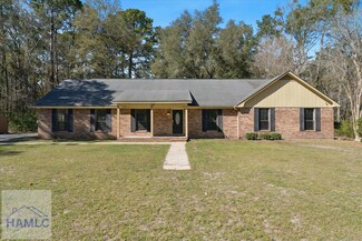 100 Elizabeth St, Hinesville, GA 31313