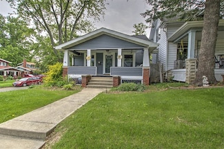 1492 W Decatur St, Decatur, IL 62522