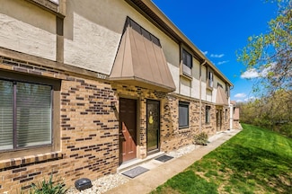 3215 Summerdale Ln Unit 56, Columbus, OH 43221