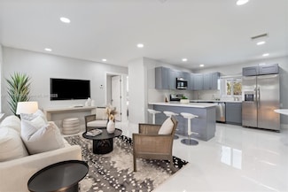 410 NE 58th Ct, Fort Lauderdale, FL 33334