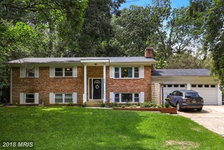 6906 Pine Valley Dr, Glenn Dale, MD 20769