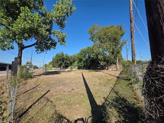 11206 Eastex Fwy, Houston, TX 77093