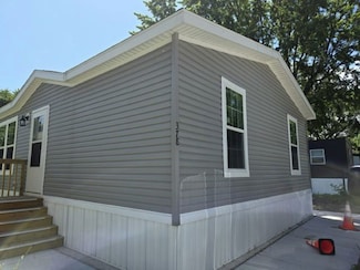 378 Raven Ln Unit 378, Madison, WI 53704