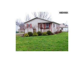 6186 Chittenden St, Atwater, OH 44201