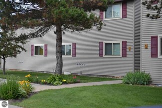 4390 N Us Highway 23 Unit 106, Oscoda, MI 48750