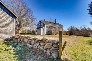 100 Music St, Vineyard Haven, MA 02568
