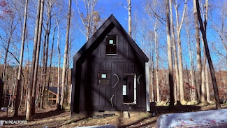 210 Braydens Way, Gatlinburg, TN 37738