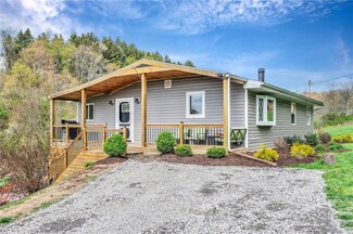 3519 Burtner Rd, Natrona Heights, PA 15065