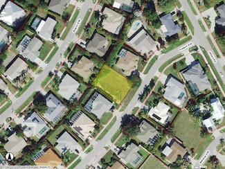 1364 Freeport Ave, Marco Island, FL 34145