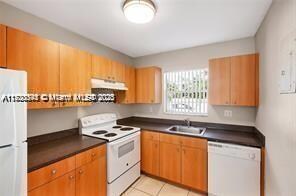 4841 NW 9th Dr Unit 4840, Plantation, FL 33317