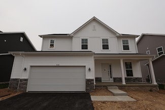 1096 Quarry Oak Dr, Grove City, OH 43123