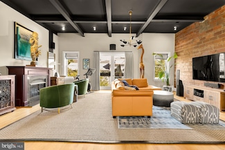 1220 N St NW Unit 4B, Washington, DC 20005