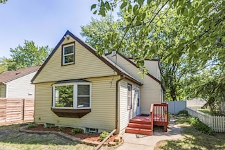 2732 France Ave N, Robbinsdale, MN 55422