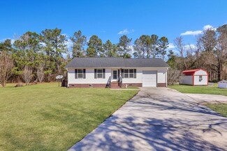 366 Rice Rd, Ridgeville, SC 29472