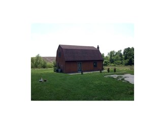 7463 NW 356th St, Stewartsville, MO 64490
