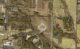 460 Sally Ann Cir, Bowdon, GA 30108