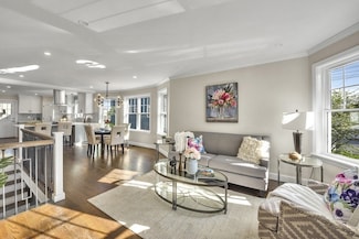 45 Edenfield Ave Unit 45, Watertown, MA 02472