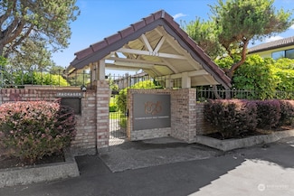1525 NW 195th St Unit 12, Shoreline, WA 98177