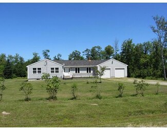313 Town Farm Rd, Bucksport, ME 04416
