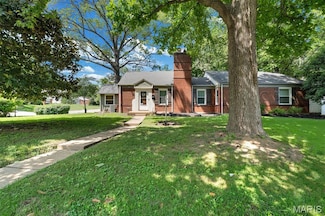 103 Thoroughman Ave, Saint Louis, MO 63135