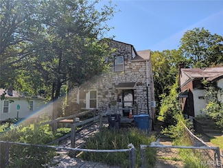 4320 Edgewood Blvd, Saint Louis, MO 63121