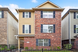 1003 Yale St, Houston, TX 77008