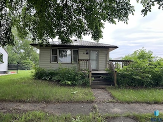 200 North St, Viborg, SD 57070