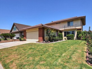 5161 La Luna Dr, La Palma, CA 90623
