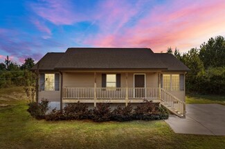 2750 Rauschenberg Rd NW, Dalton, GA 30720