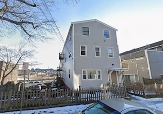276 Fenno St Unit 3, Revere, MA 02151