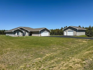 8731 Chamberlain Ln NW, Bemidji, MN 56601