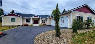 3652 Pennsylvania St, Longview, WA 98632