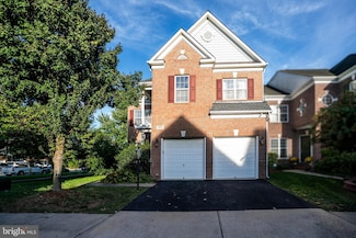 9571 Linnett Hill Dr, Lorton, VA 22079