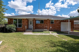 8718 Magna St, Houston, TX 77093