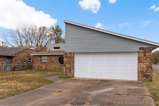 13353 E 33rd Place, Tulsa, OK 74134