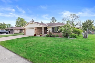 6084 S 18th St, Milwaukee, WI 53221