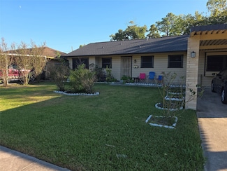 1330 Elton St, Houston, TX 77034