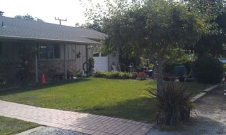 46 Bowker Rd, Freedom, CA 95019