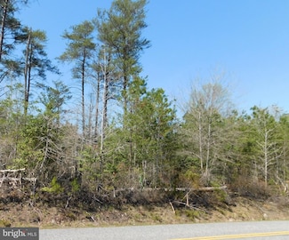 35-81C Stoney Knoll Rd, King George, VA 22485