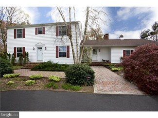 240 Dey Rd, Cranbury, NJ 08512