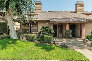 712 E Magill Ave, Fresno, CA 93710