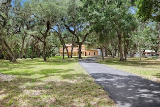 2014 67th Street Ct E, Bradenton, FL 34208